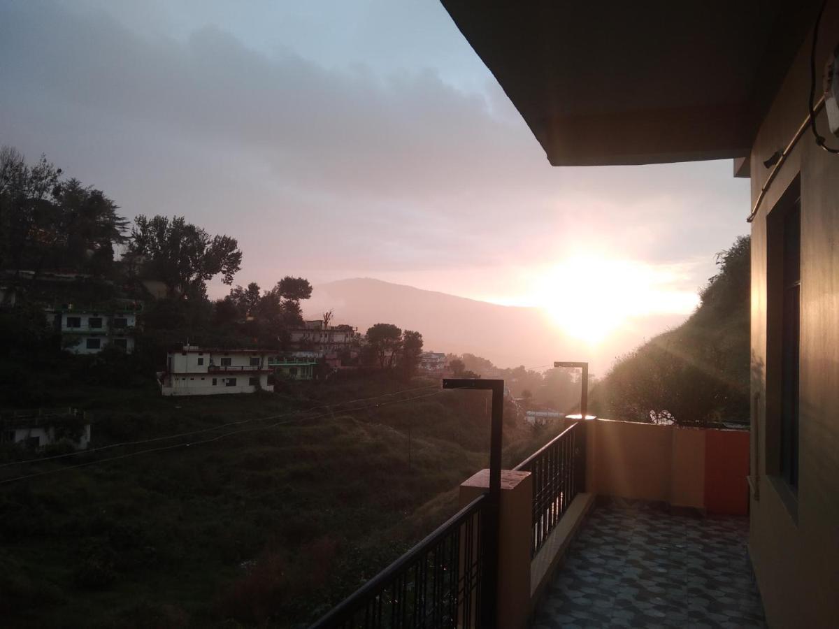 Goodwill Home Stay Almora Exteriér fotografie