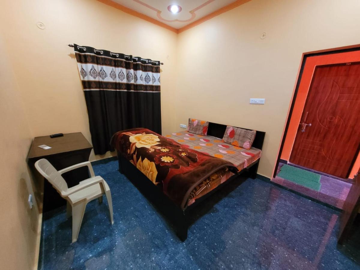 Goodwill Home Stay Almora Exteriér fotografie